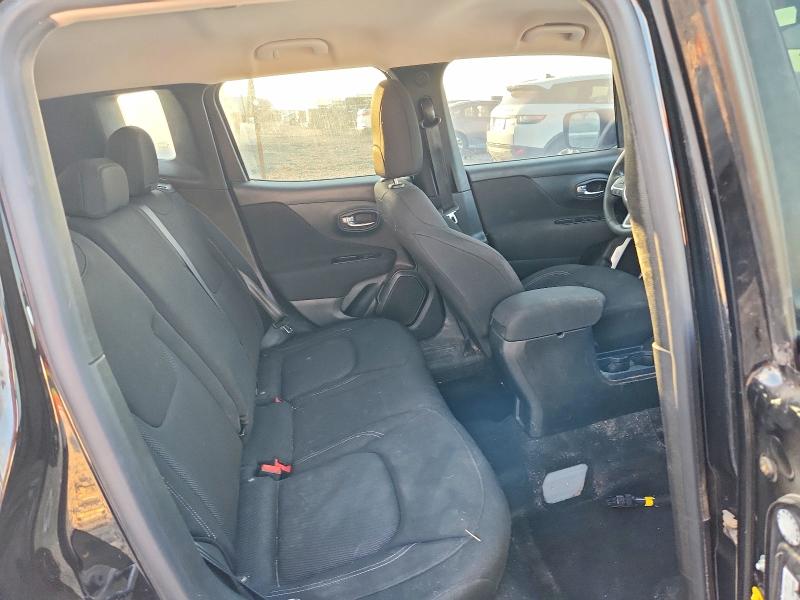 Photo 11 from auction – 2021 JEEP RENEGADE with VIN ZACNJDAB2MPM13495