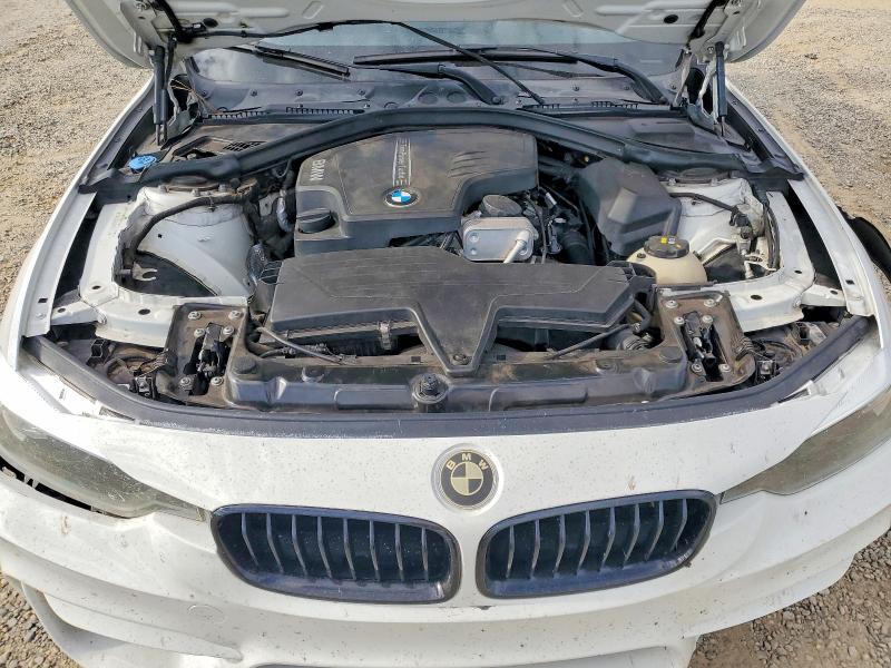 Photo 11 from auction – 2016 BMW 328 with VIN WBA8E9G50GNU28414