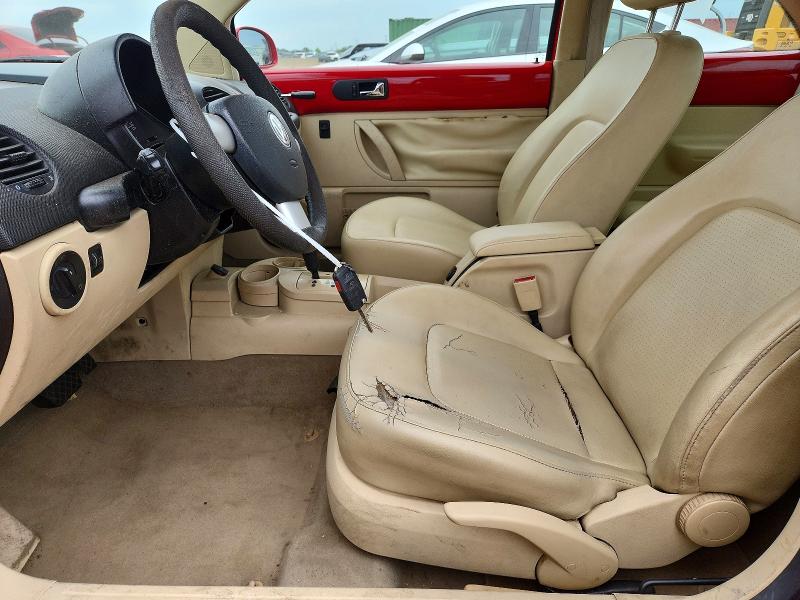 Photo 7 from auction – 2005 VOLKSWAGEN NEW BEETLE with VIN 3VWCK31C95M414493