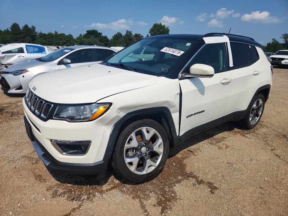 JEEP COMPASS 2018 with VIN 3C4NJDCBXJT307350 - Photo from auction