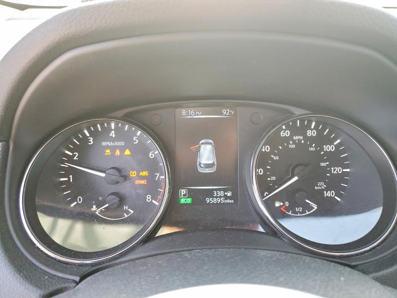 Photo 9 from auction – 2017 NISSAN ROGUE with VIN 5N1AT2MT6HC776957