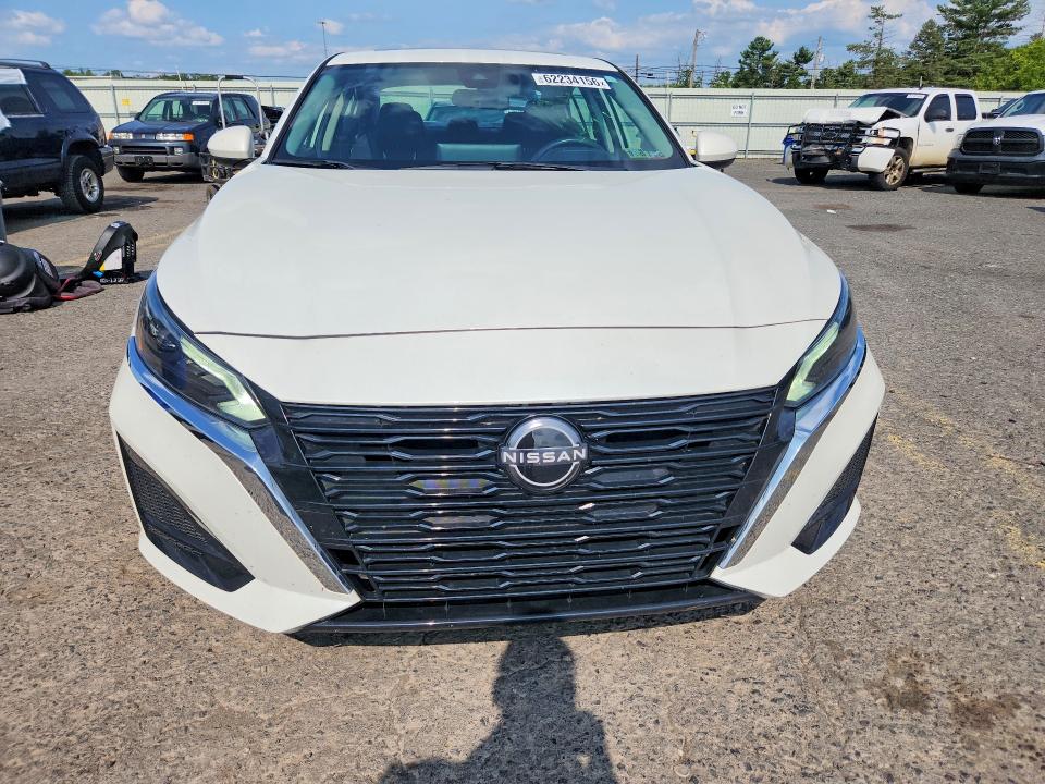 Photo 5 from auction – 2023 NISSAN ALTIMA with VIN 1N4BL4DW7PN333465