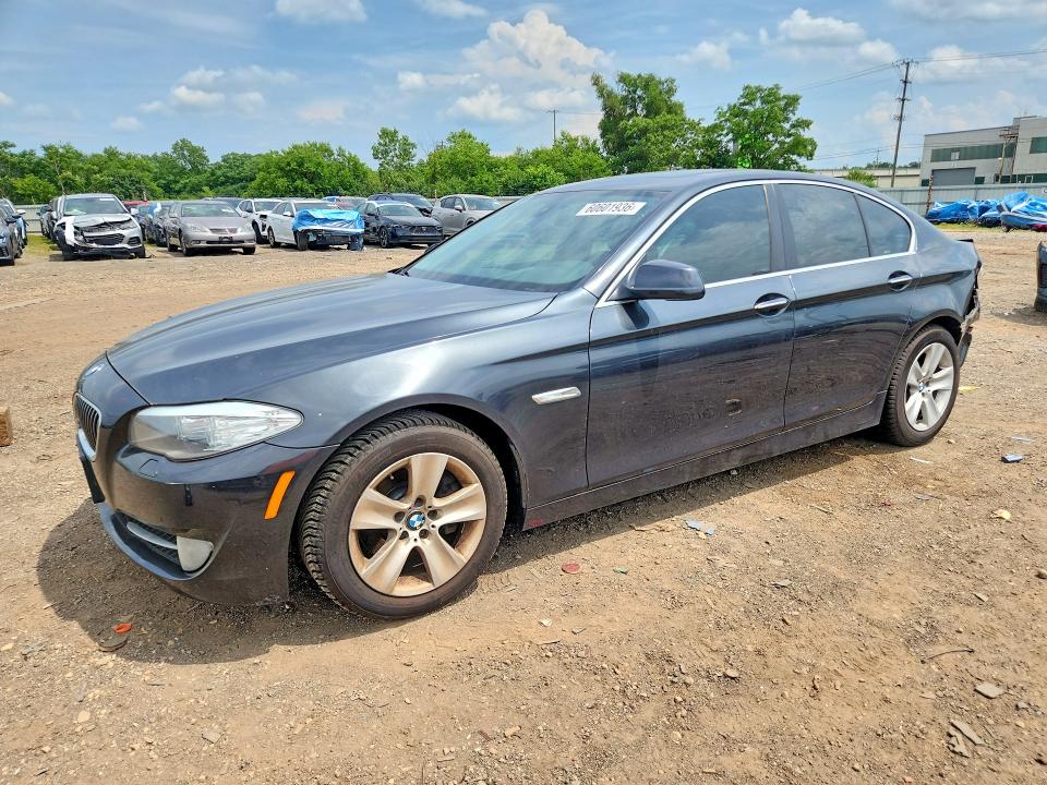 BMW 528 2011 with VIN WBAFR1C54BC737648 - Photo from auction