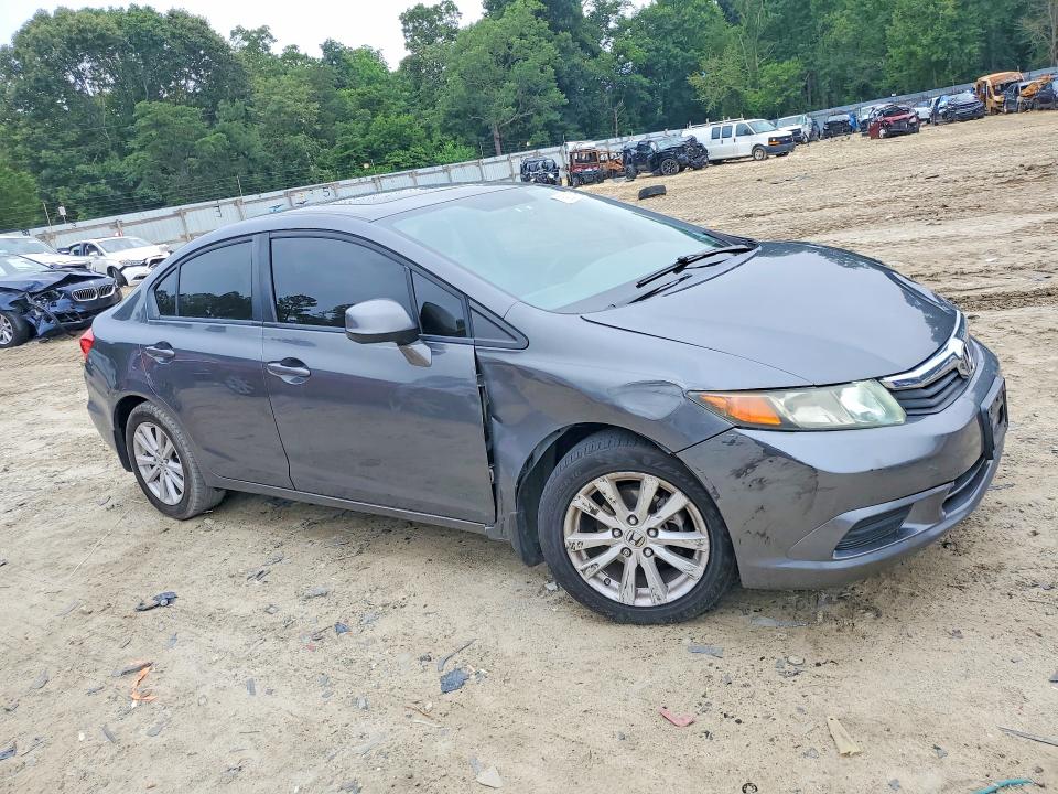 Снимка 4 от търг – 2012 HONDA CIVIC с VIN 2HGFB2F86CH306697