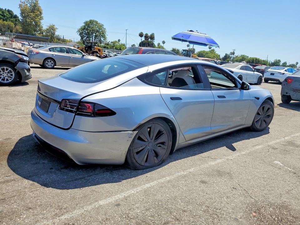 Photo 3 from auction – 2025 TESLA MODEL S with VIN 5YJSA1E58SF550843