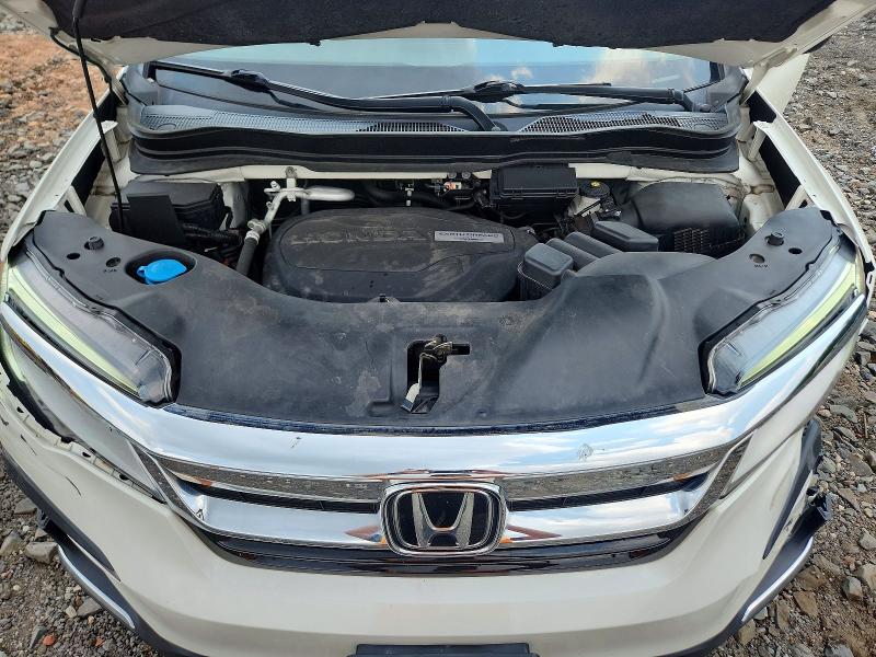 Photo 12 from auction – 2019 HONDA PILOT with VIN 5FNYF6H92KB039944