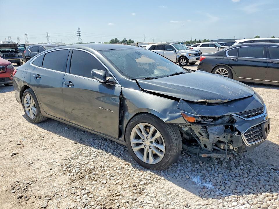 Photo 4 from auction – 2018 CHEVROLET MALIBU with VIN 1G1ZD5STXJF219894