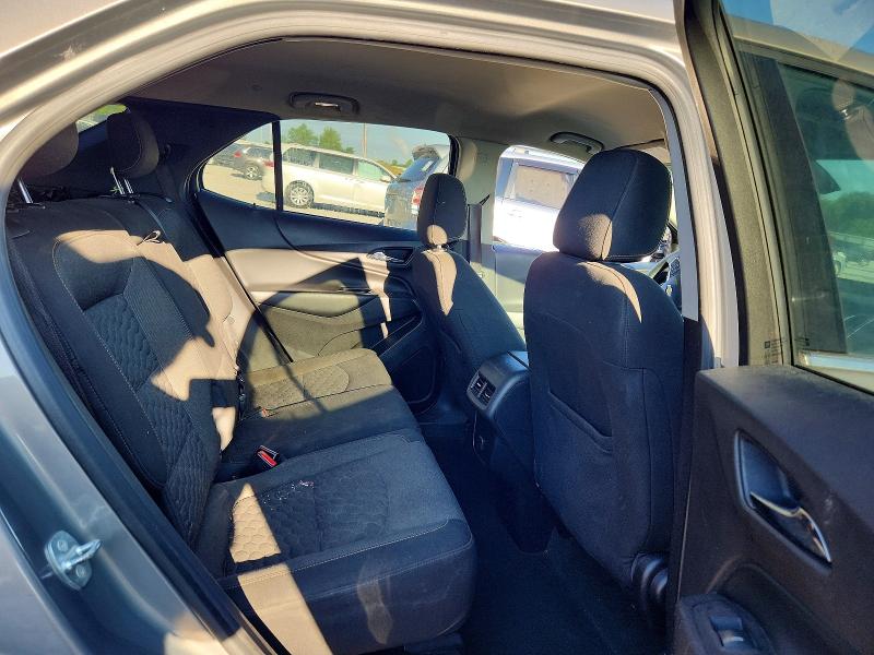 Photo 10 from auction – 2018 CHEVROLET EQUINOX with VIN 3GNAXJEV5JL110600