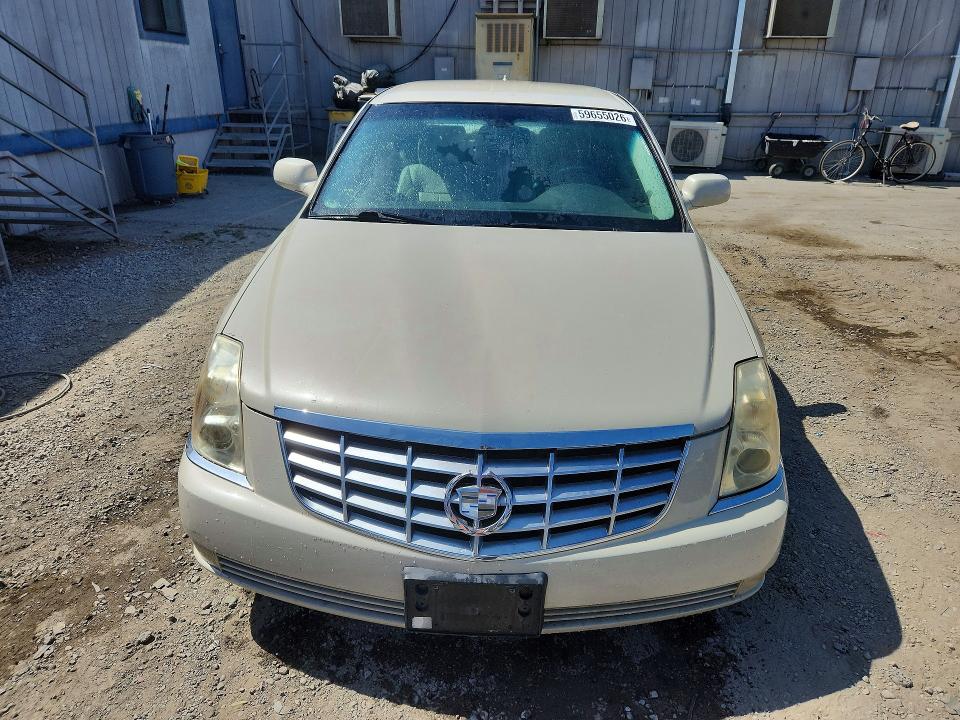 Photo 5 from auction – 2010 CADILLAC DTS with VIN 1G6KR5EY9AU125537