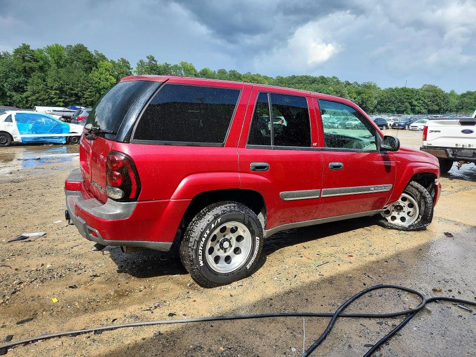 Photo 3 from auction – 2002 CHEVROLET TRAILBLAZER with VIN 1GNDT13SX22236553