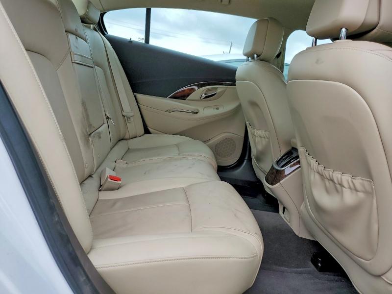 Photo 10 from auction – 2014 BUICK LACROSSE with VIN 1G4GB5G38EF100854