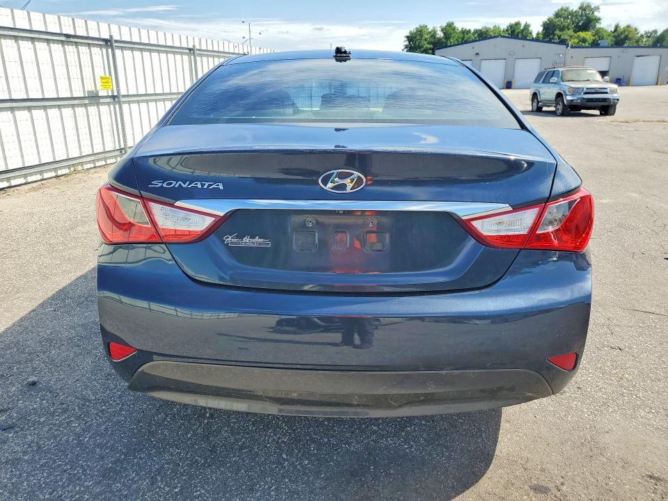 Photo 6 from auction – 2014 HYUNDAI SONATA with VIN 5NPEB4AC1EH830657