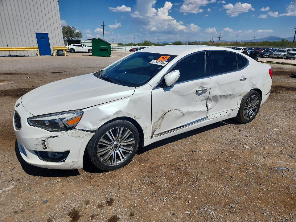 2015 KIA CADENZA