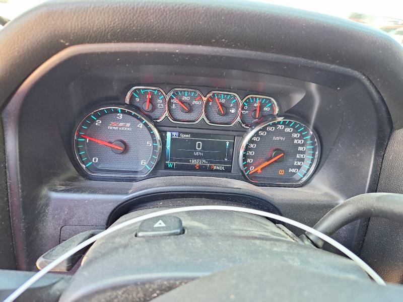 Photo 9 from auction – 2017 CHEVROLET SILVERADO with VIN 3GCUKREC6HG177923