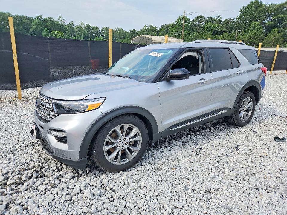FORD EXPLORER 2022 with VIN 1FMSK8FH2NGB06104 - Photo from auction