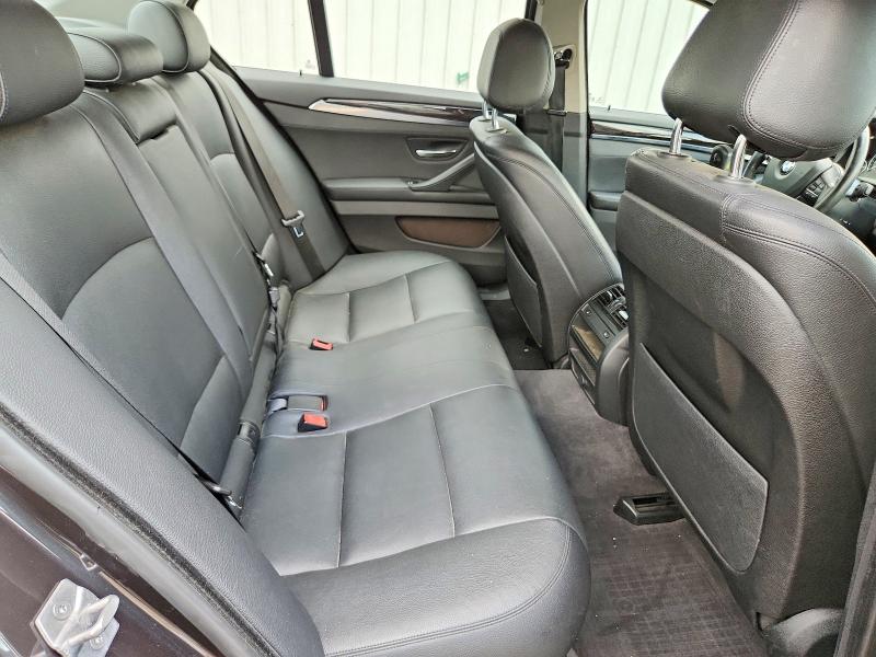 Photo 10 from auction – 2016 BMW 535 with VIN WBA5B3C50GG256243