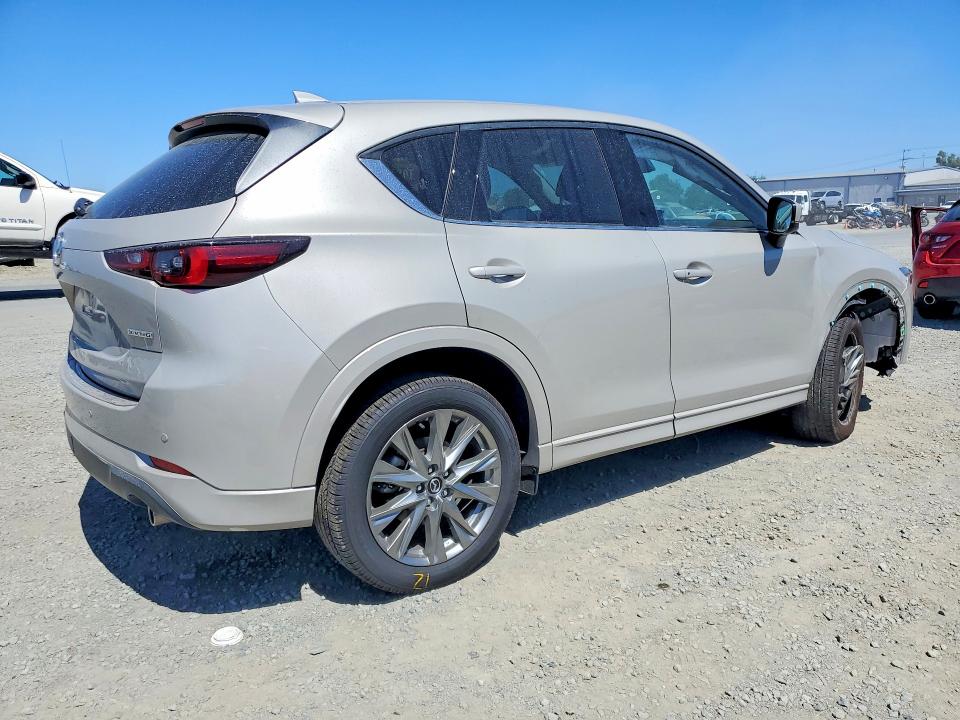 Photo 3 from auction – 2025 MAZDA CX-5 with VIN JM3KFBEM3S0702659