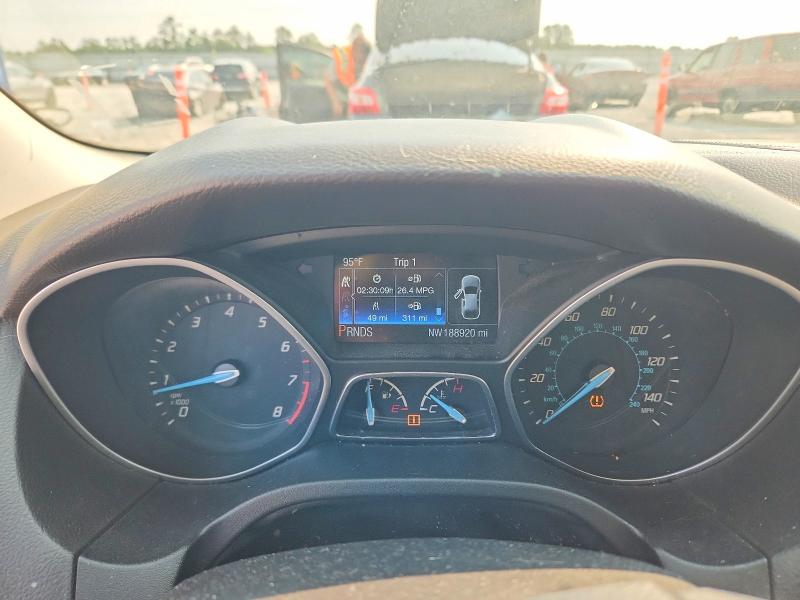 Photo 9 from auction – 2014 FORD FOCUS with VIN 1FADP3K26EL176852