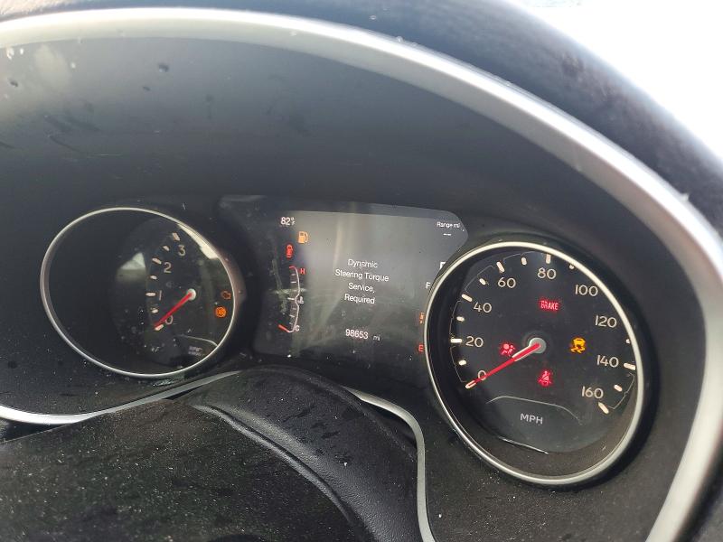 Photo 9 from auction – 2018 JEEP COMPASS with VIN 3C4NJDBB2JT433901