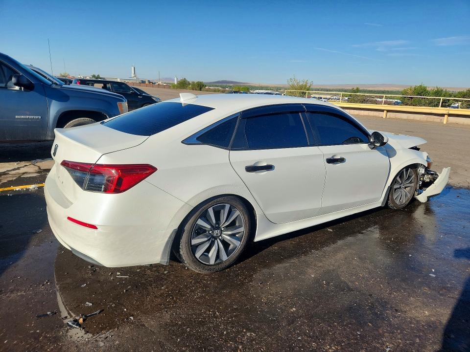 Photo 3 from auction – 2024 HONDA CIVIC with VIN 2HGFE1F78RH304533
