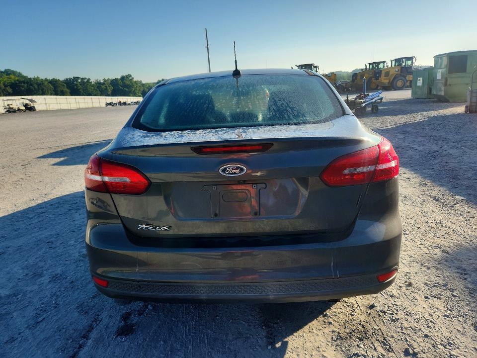 Photo 6 from auction – 2016 FORD FOCUS with VIN 1FADP3E24GL305198