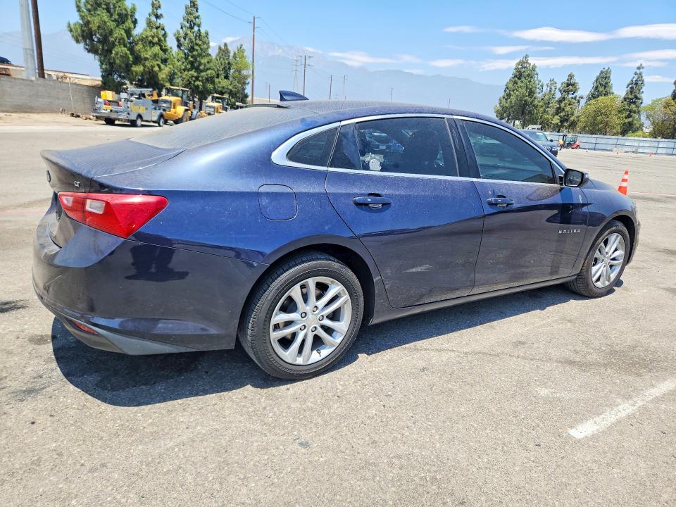 Photo 3 from auction – 2017 CHEVROLET MALIBU with VIN 1G1ZE5ST3HF162915