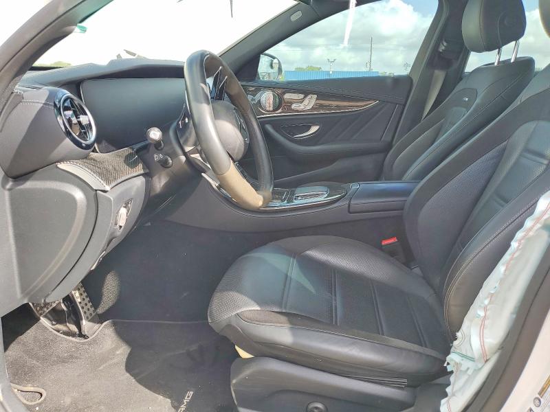 Photo 7 from auction – 2022 MERCEDES-BENZ E with VIN W1KZF6BB6NB052077