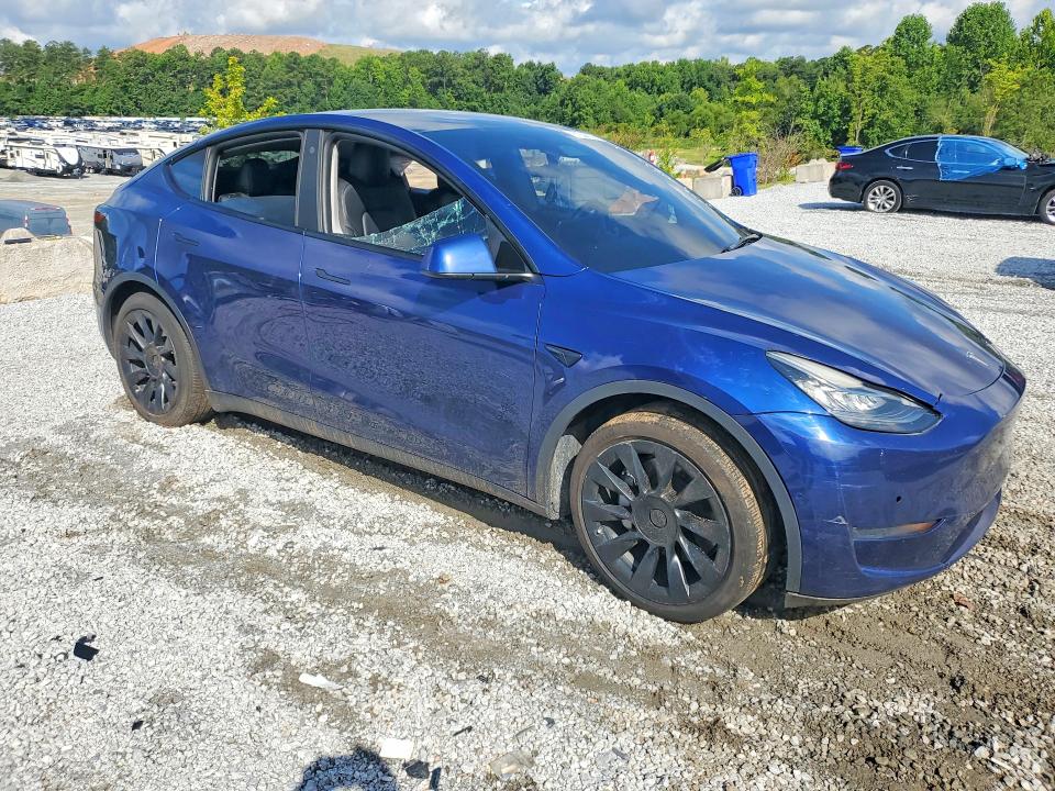 Photo 4 from auction – 2022 TESLA MODEL Y with VIN 7SAYGDEE3NF481609