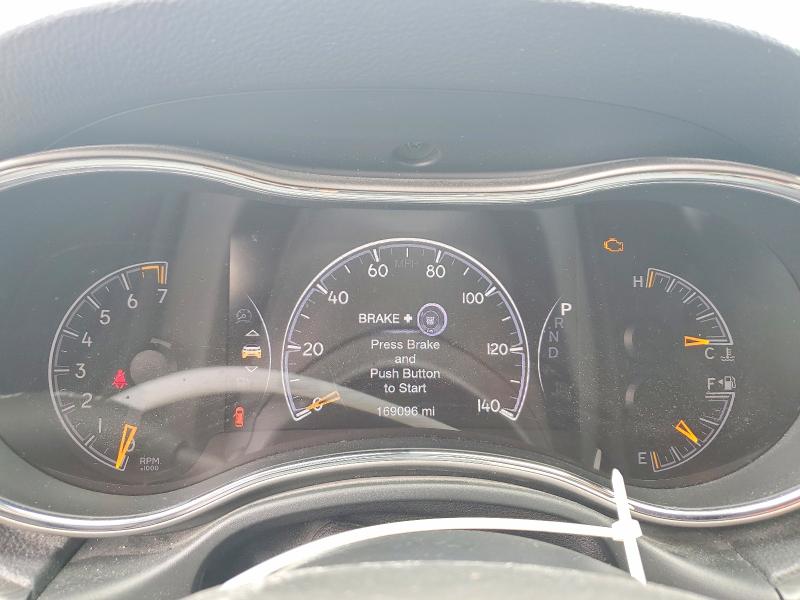Photo 9 from auction – 2019 JEEP GRAND CHEROKEE with VIN 1C4RJFAG5KC853823