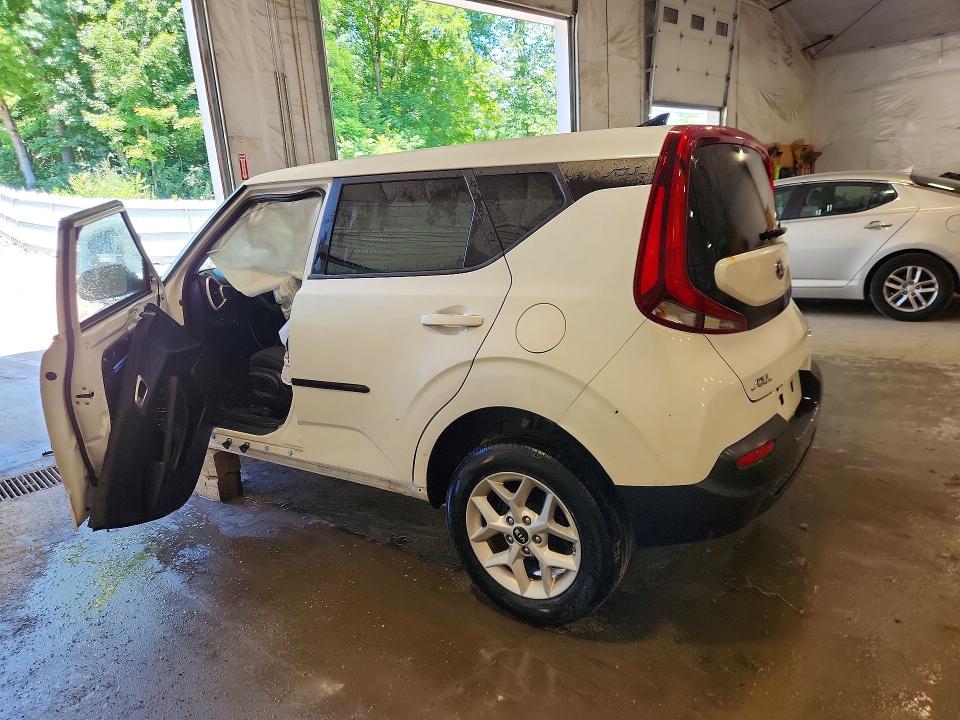 Photo 2 from auction – 2020 KIA SOUL with VIN KNDJ23AU5L7002582