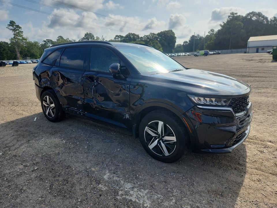 Photo 4 from auction – 2023 KIA SORENTO with VIN 5XYRL4LC6PG192959