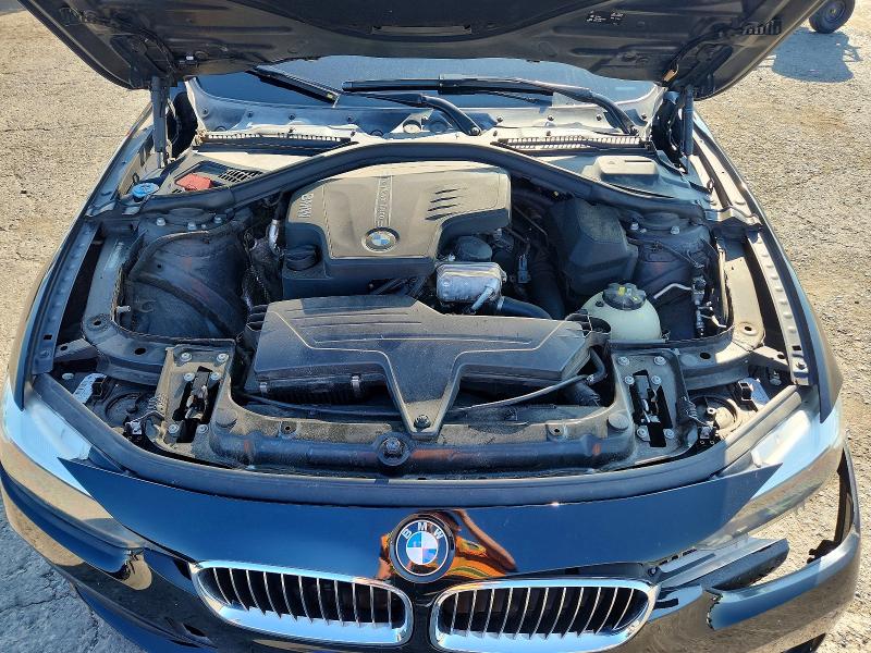 Снимка 11 от търг – 2016 BMW 320 с VIN WBA8E5G53GNU21420