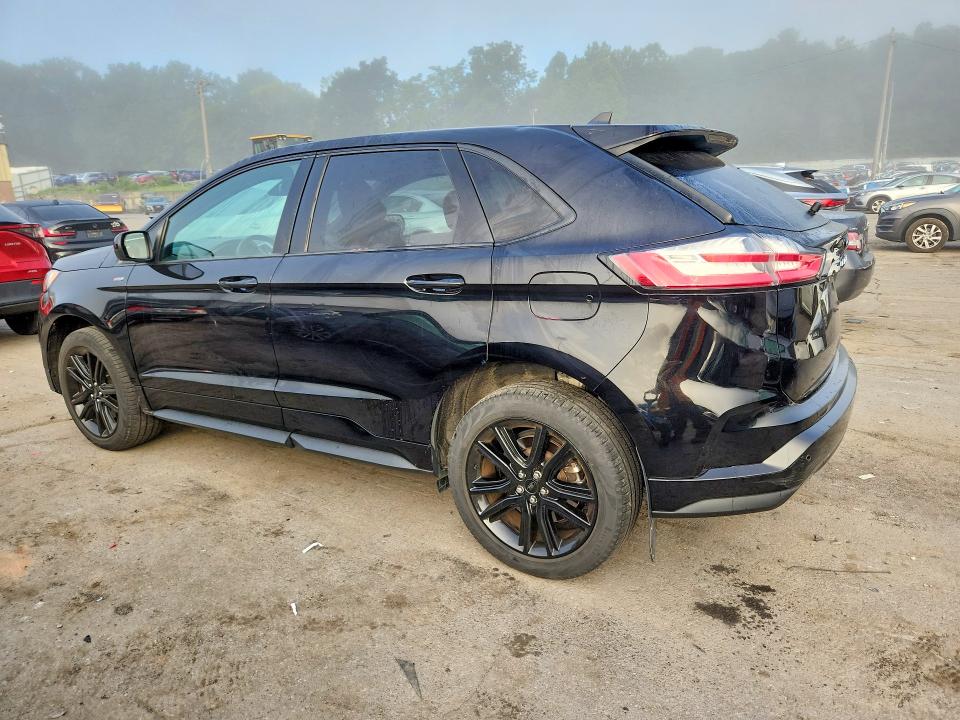 Photo 2 from auction – 2022 FORD EDGE with VIN 2FMPK4J93NBA90730