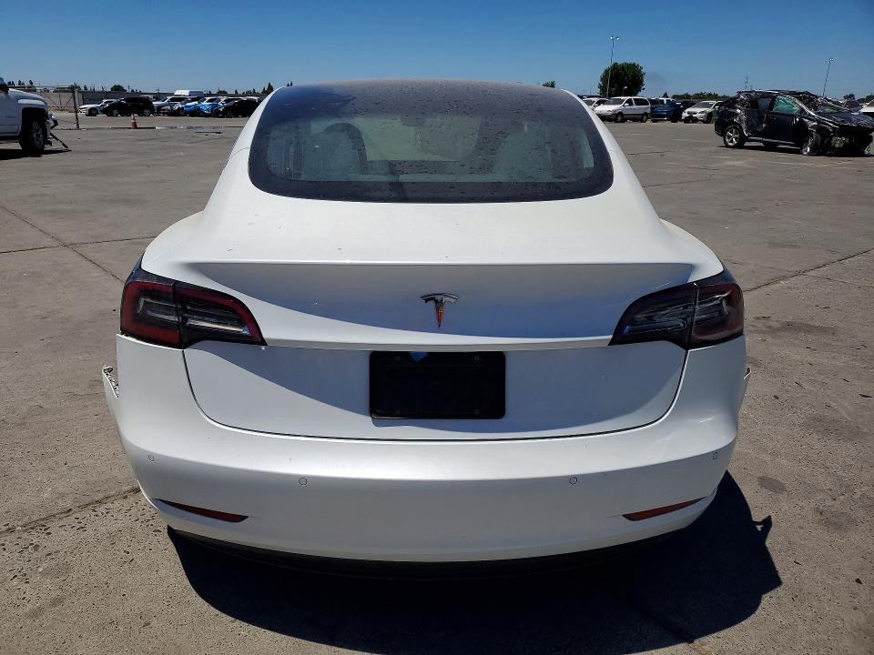 Photo 6 from auction – 2020 TESLA MODEL 3 with VIN 5YJ3E1EA5LF744012