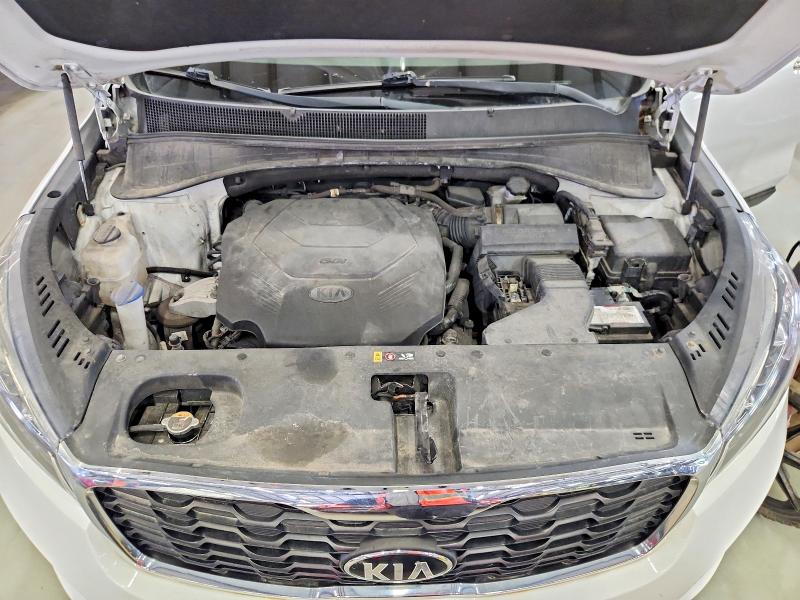Photo 12 from auction – 2019 KIA SORENTO with VIN 5XYPGDA53KG448743