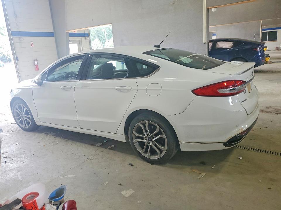Photo 2 from auction – 2017 FORD FUSION with VIN 3FA6P0T95HR260072