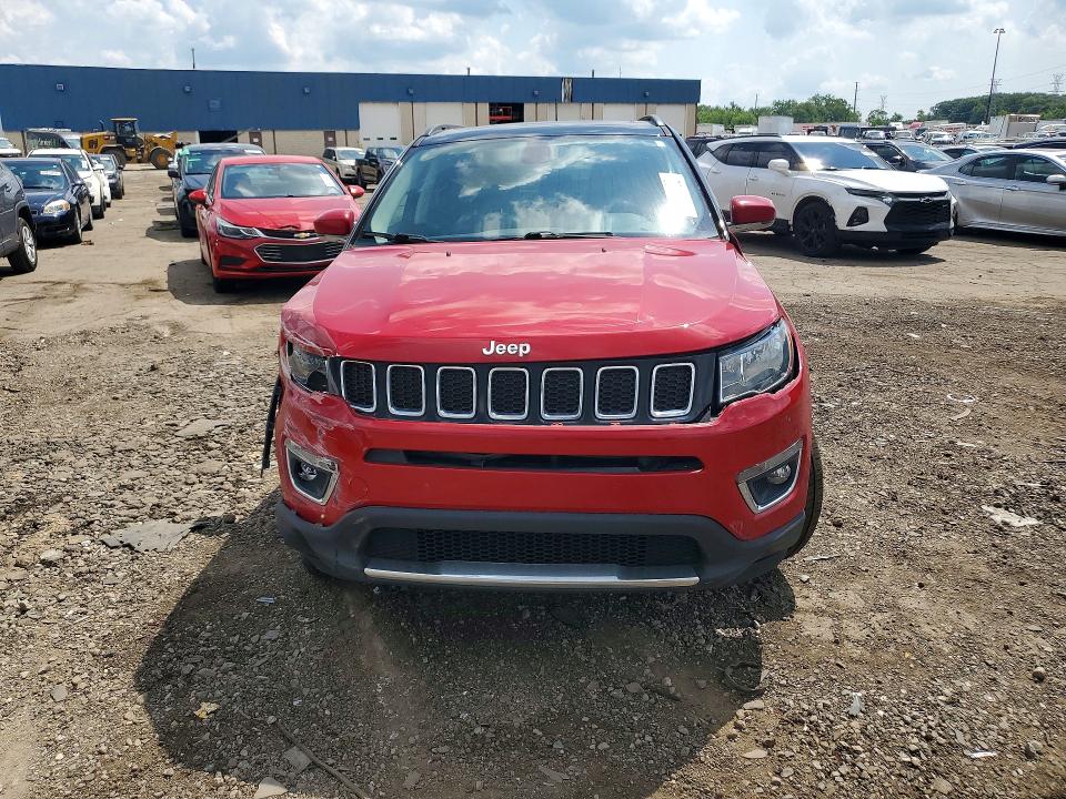 Photo 5 from auction – 2019 JEEP COMPASS with VIN 3C4NJDCBXKT666666