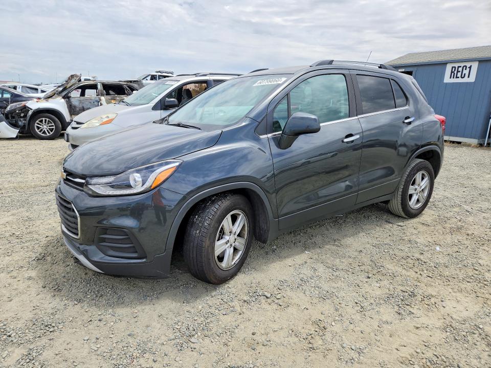 CHEVROLET TRAX 2018 with VIN 3GNCJLSB7JL222721 - Photo from auction