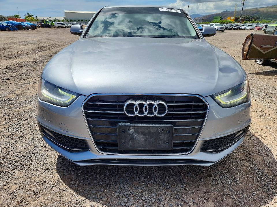 Снимка 5 от търг – 2015 AUDI A4 с VIN WAUFFAFL4FN033317