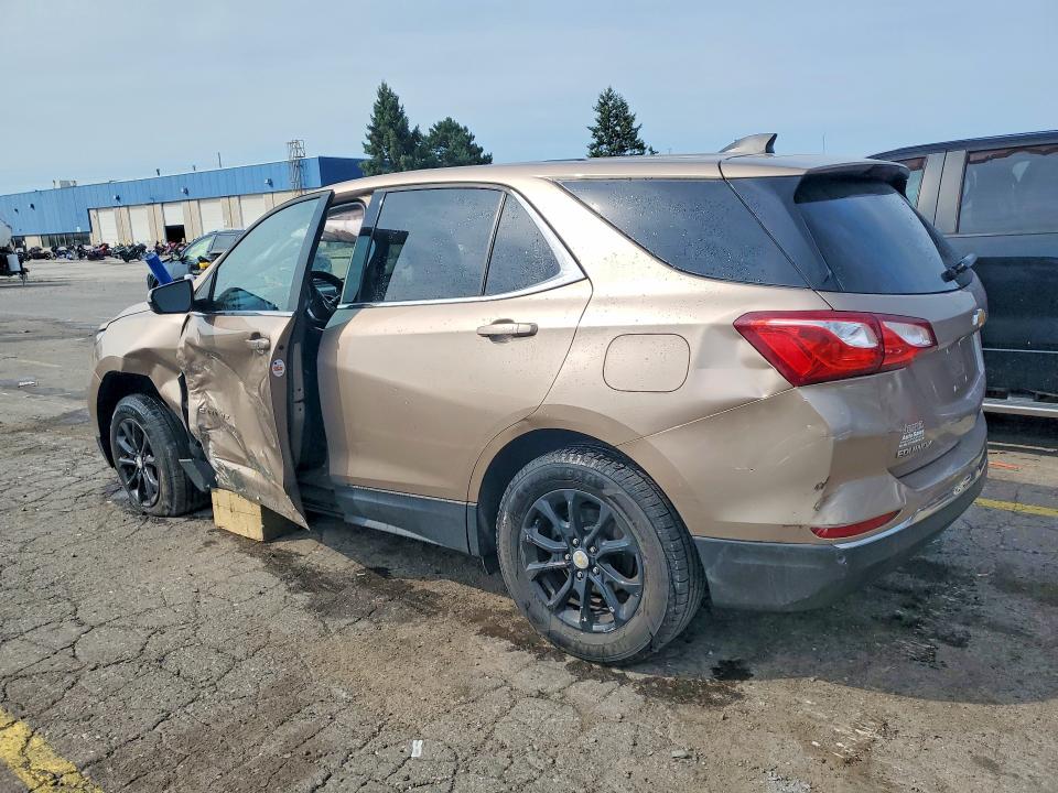 Photo 2 from auction – 2019 CHEVROLET EQUINOX with VIN 2GNAXUEV9K6200436