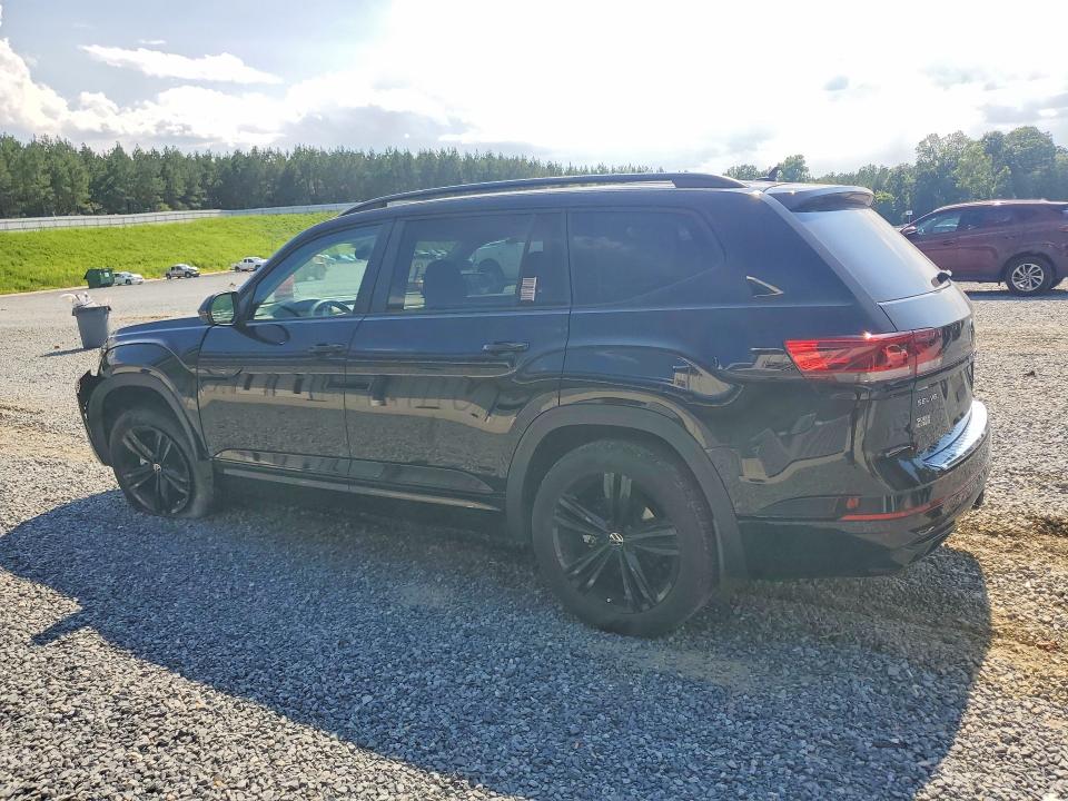 Photo 2 from auction – 2023 VOLKSWAGEN ATLAS with VIN 1V2SR2CA4PC503651