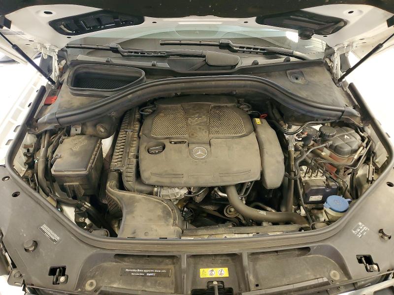 Photo 12 from auction – 2015 MERCEDES-BENZ ML with VIN 4JGDA5HB9FA611970