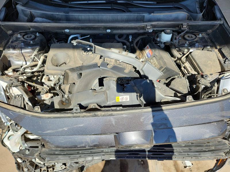 Photo 12 from auction – 2022 TOYOTA RAV4 with VIN 2T3P1RFV8NC282279