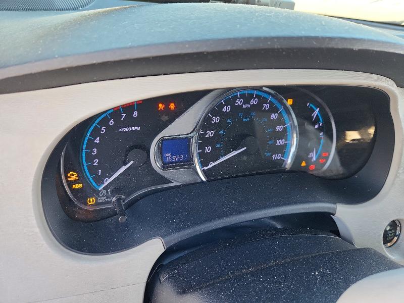 Photo 9 from auction – 2011 TOYOTA SIENNA with VIN 5TDYK3DC4BS062939