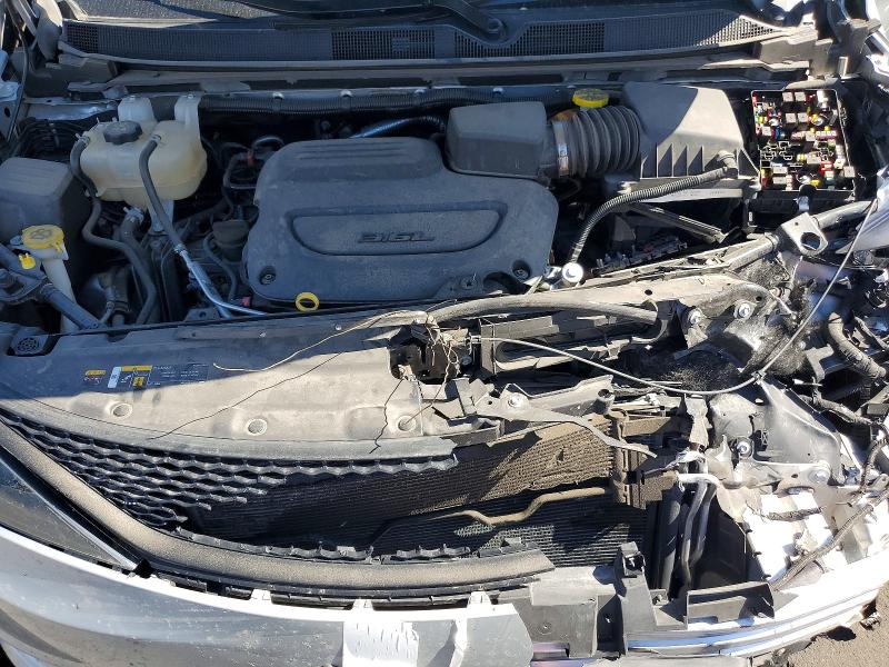 Photo 12 from auction – 2023 CHRYSLER VOYAGER with VIN 2C4RC1CG9PR597520