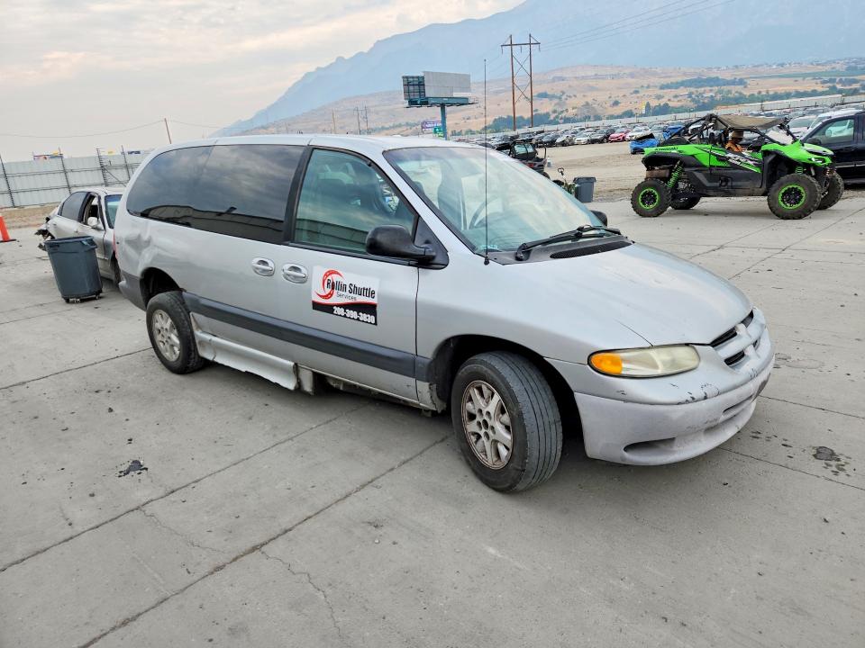 Photo 4 from auction – 2000 DODGE GRAND CARAVAN with VIN 1B4GP44R2YB638287