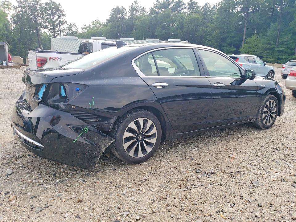 Photo 3 from auction – 2017 HONDA ACCORD with VIN JHMCR6F39HC015418
