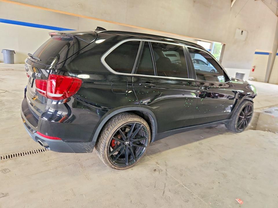 Photo 3 from auction – 2016 BMW X5 with VIN 5UXKR2C56G0R72941