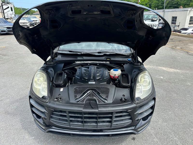 Photo 8 from auction – 2016 PORSCHE MACAN with VIN WP1AF2A53GLB92899