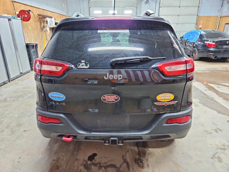 Photo 6 from auction – 2014 JEEP CHEROKEE with VIN 1C4PJMBS4EW304843